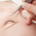 How long should lash extensions last before falling out?