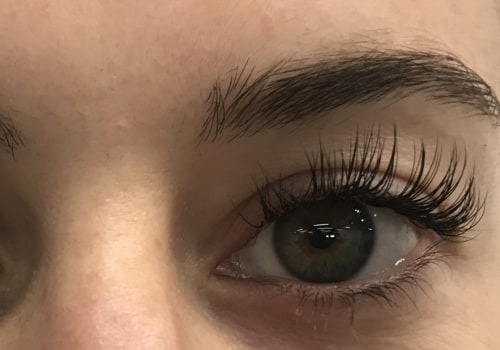 Do mink lashes offer a more natural look than silk lashes?